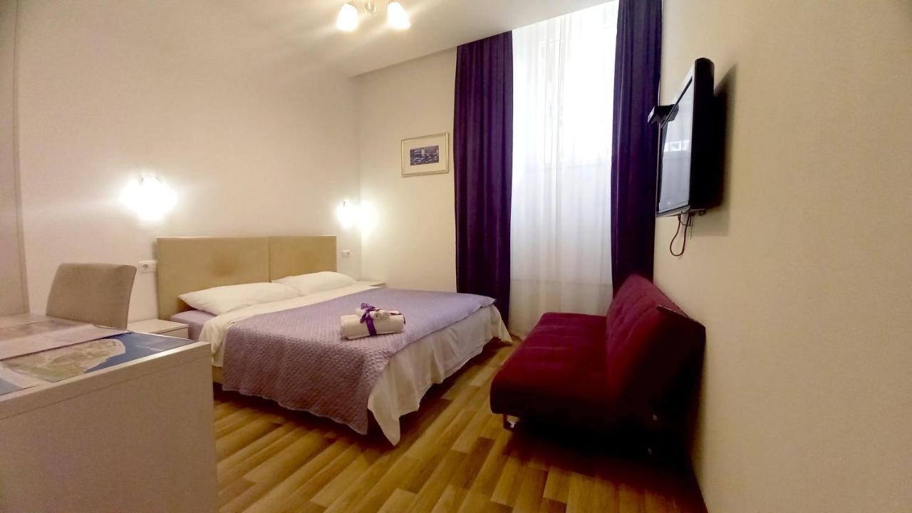 Medulic Palace Rooms & Apartments شيبينيك المظهر الخارجي الصورة