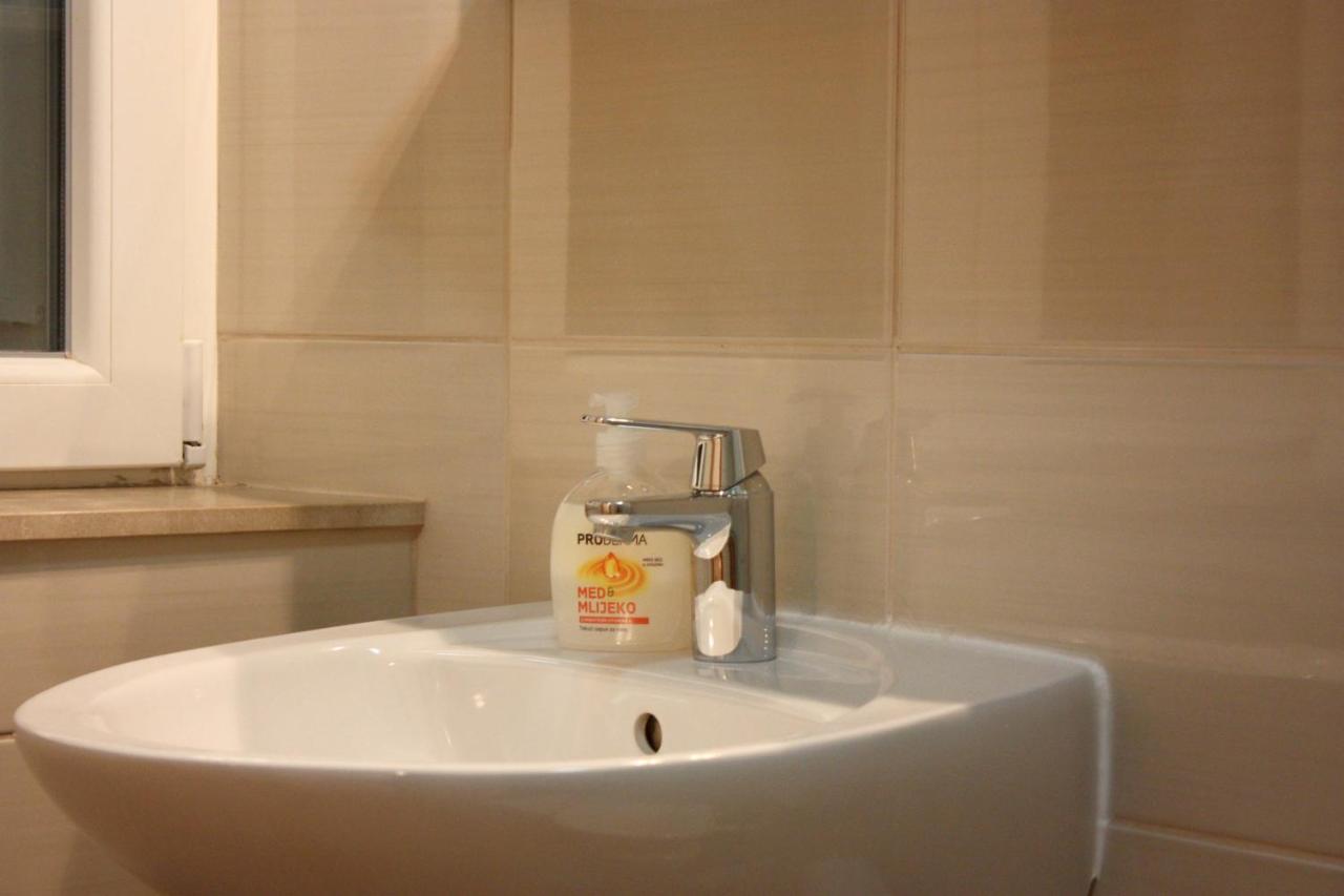 Medulic Palace Rooms & Apartments شيبينيك المظهر الخارجي الصورة